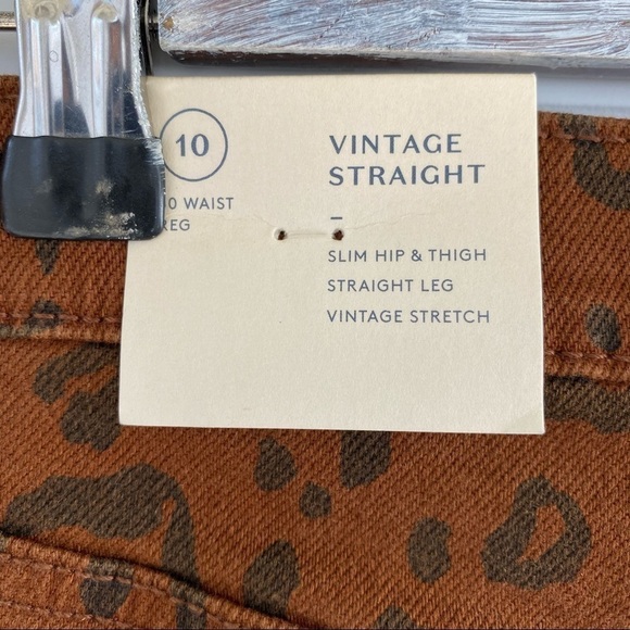 Universal Thread High-Rise Vintage Straight Jeans Size 10 NEW - Picture 5 of 11